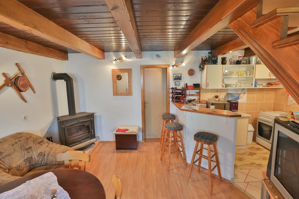 Holiday Home Trzan Josipdol Exterior foto
