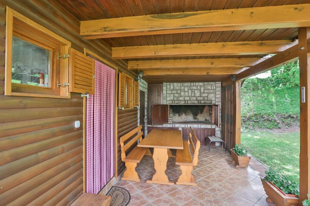 Holiday Home Trzan Josipdol Exterior foto